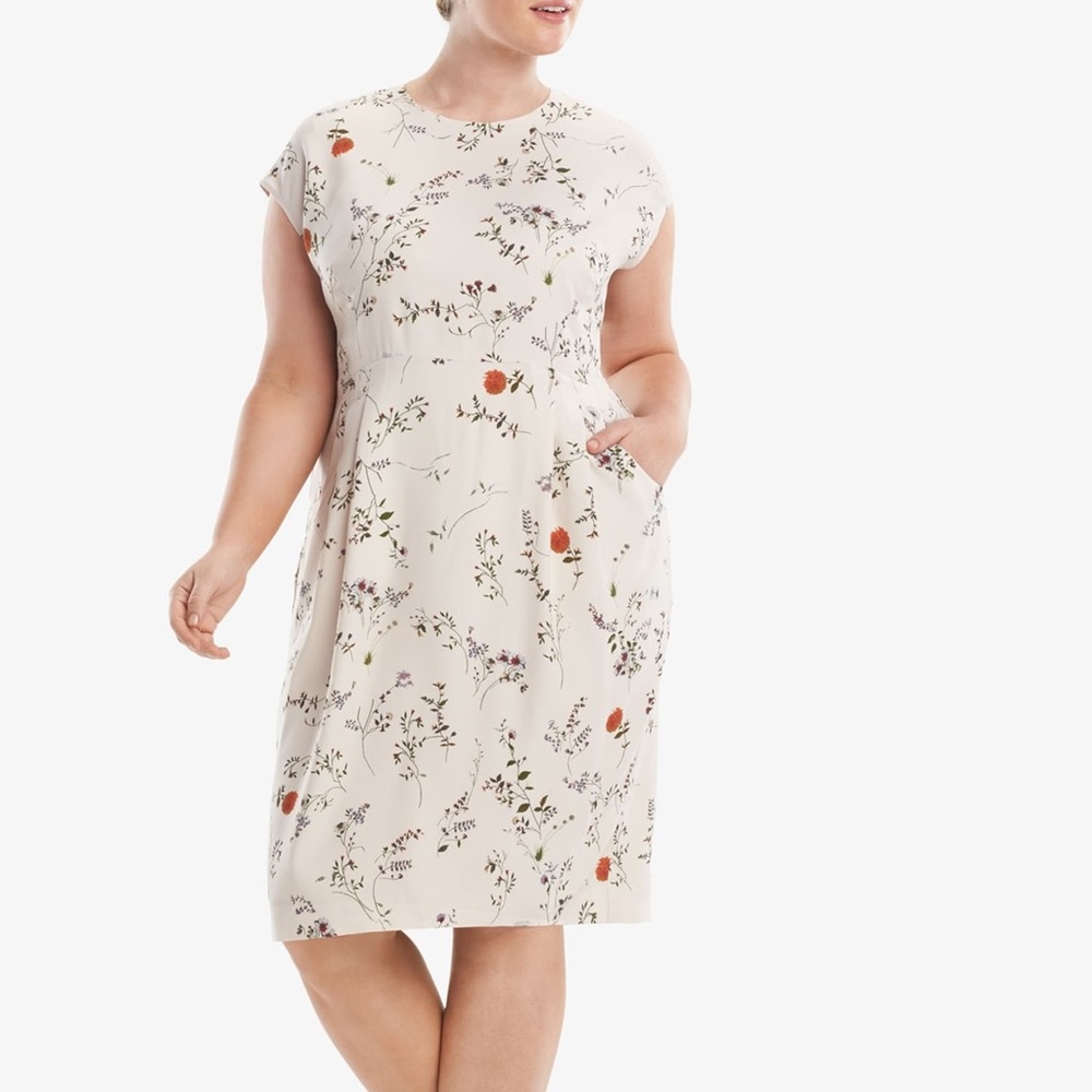 MM Lafleur Masha in Birch Wildflowers, 16 EUC